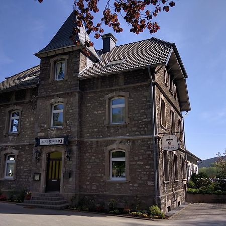 Hotel Zur-Borke Neuenrade Экстерьер фото