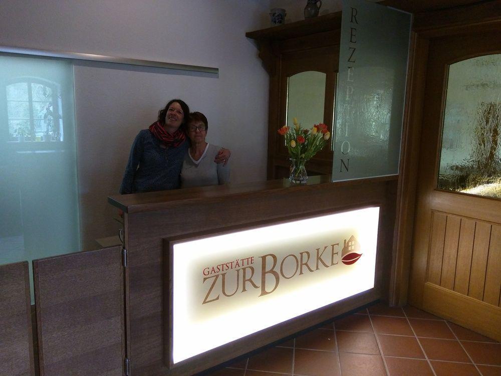 Hotel Zur-Borke Neuenrade Экстерьер фото